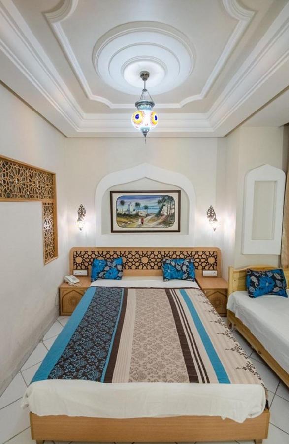 Hotel Saheb Ettabaa Tunis Zewnętrze zdjęcie