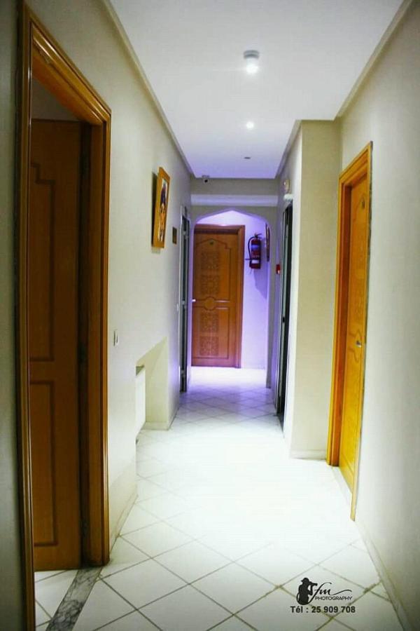 Hotel Saheb Ettabaa Tunis Zewnętrze zdjęcie