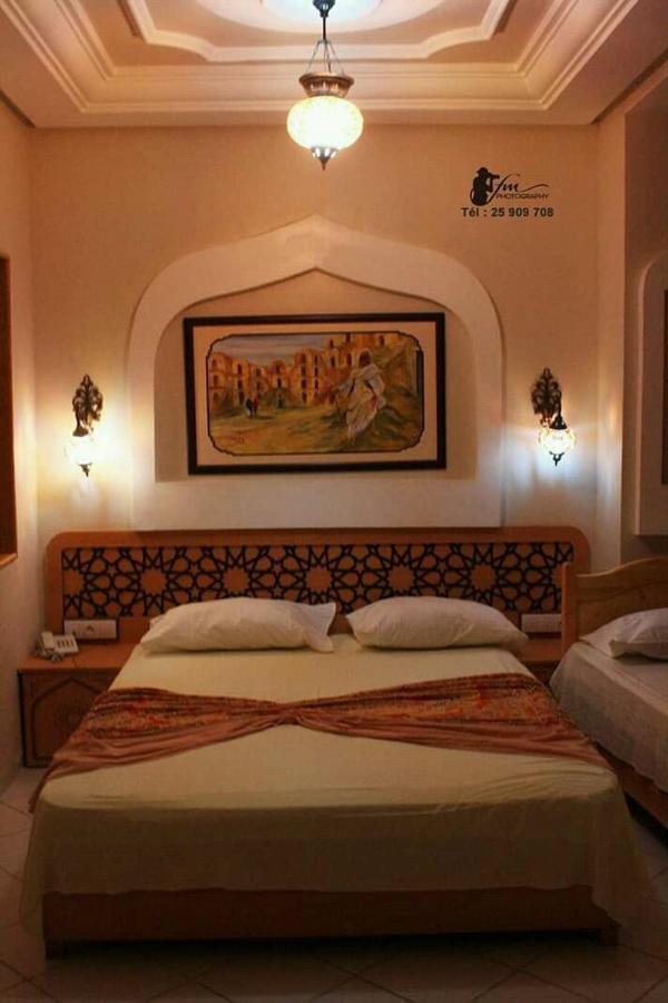 Hotel Saheb Ettabaa Tunis Zewnętrze zdjęcie