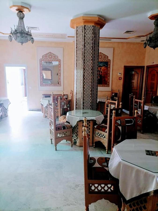 Hotel Saheb Ettabaa Tunis Zewnętrze zdjęcie